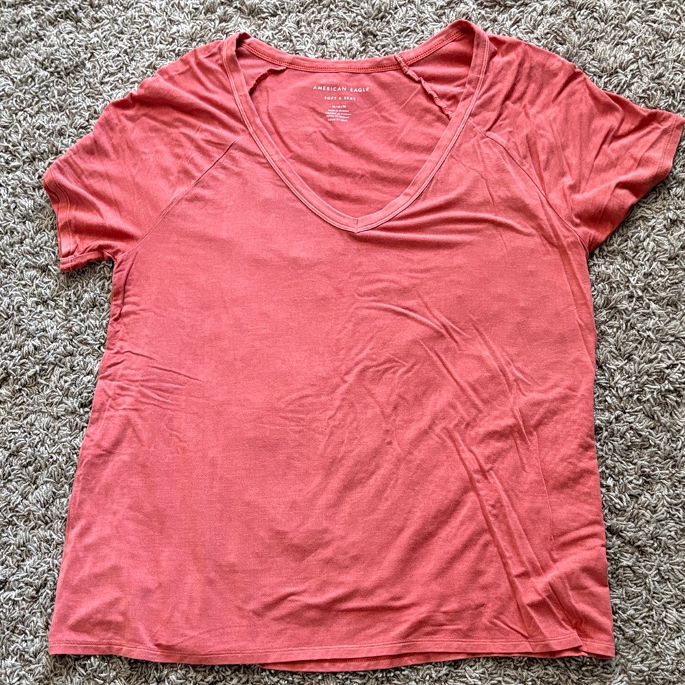 American Eagle Women's Coral Short Sleeve Tee